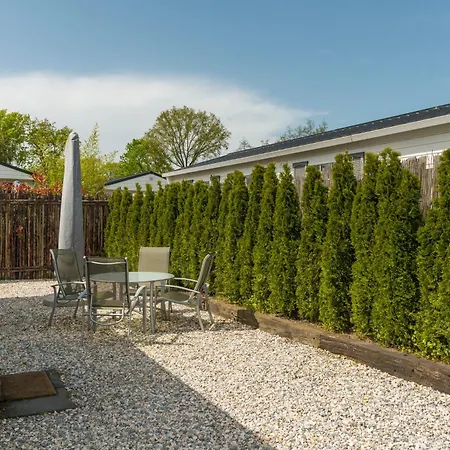 49, Efteling - Beekse Bergen - Dog Friendly Chalet Oisterwijk
