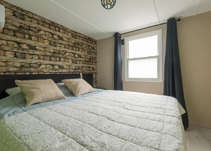 Alpesi faház 49, Efteling - Beekse Bergen - Dog Friendly Oisterwijk