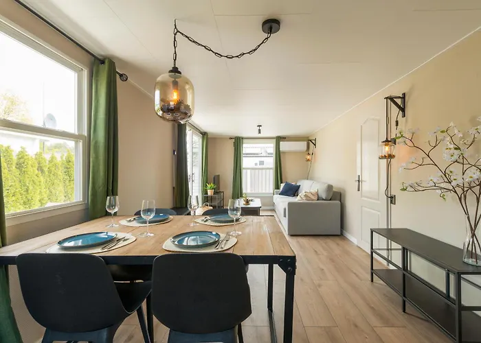 49, Efteling - Beekse Bergen - Dog Friendly